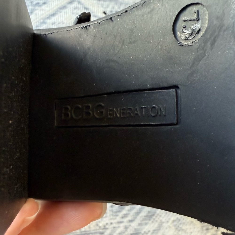 BCBGeneration black combat heel boots - Picture 5 of 5